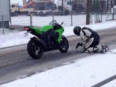 MOTO NEIGE II.jpg