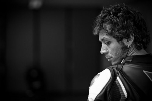 ROSSI EN NOIR ET BLANC.jpg