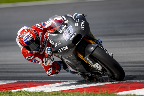STONER ESSAIS SEPANG 2017.jpg