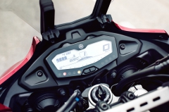 TRACER 700 TABLEAU BORD.jpg