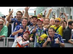 MARQUEZ DANS TEAM ROSSI.jpg